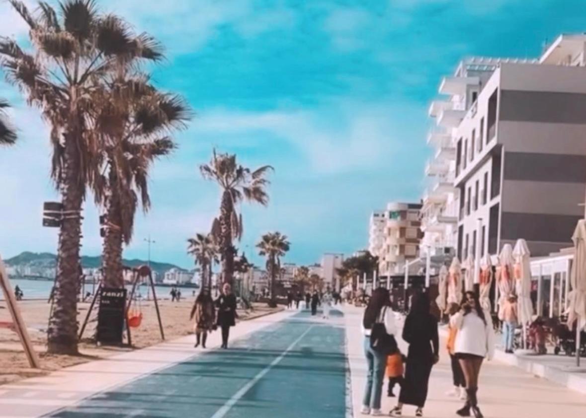 Durres Strand Direkt Am Meer Durrës Exterior foto